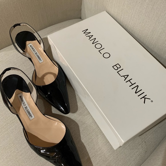 Manolo Blahnik Black Patent Slingbacks - Picture 3 of 14